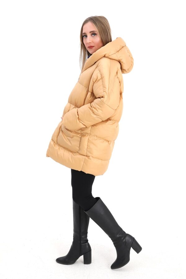 Kapüşonlu Kısa Oversize Şişme Mont - Vizon - Görsel 6