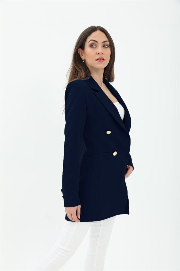 Omuzları Vatkalı Önü Çıtçıtlı Atlas Kumaş Kadın Blazer Ceket - Lacivert - Görsel 3