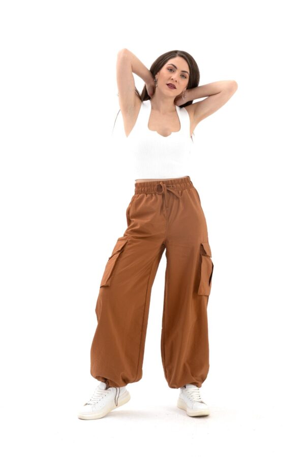 Yüksek Bel Beli ve Paçası Lastikli Paraşüt Kumaş Pantolon - Camel - Görsel 3